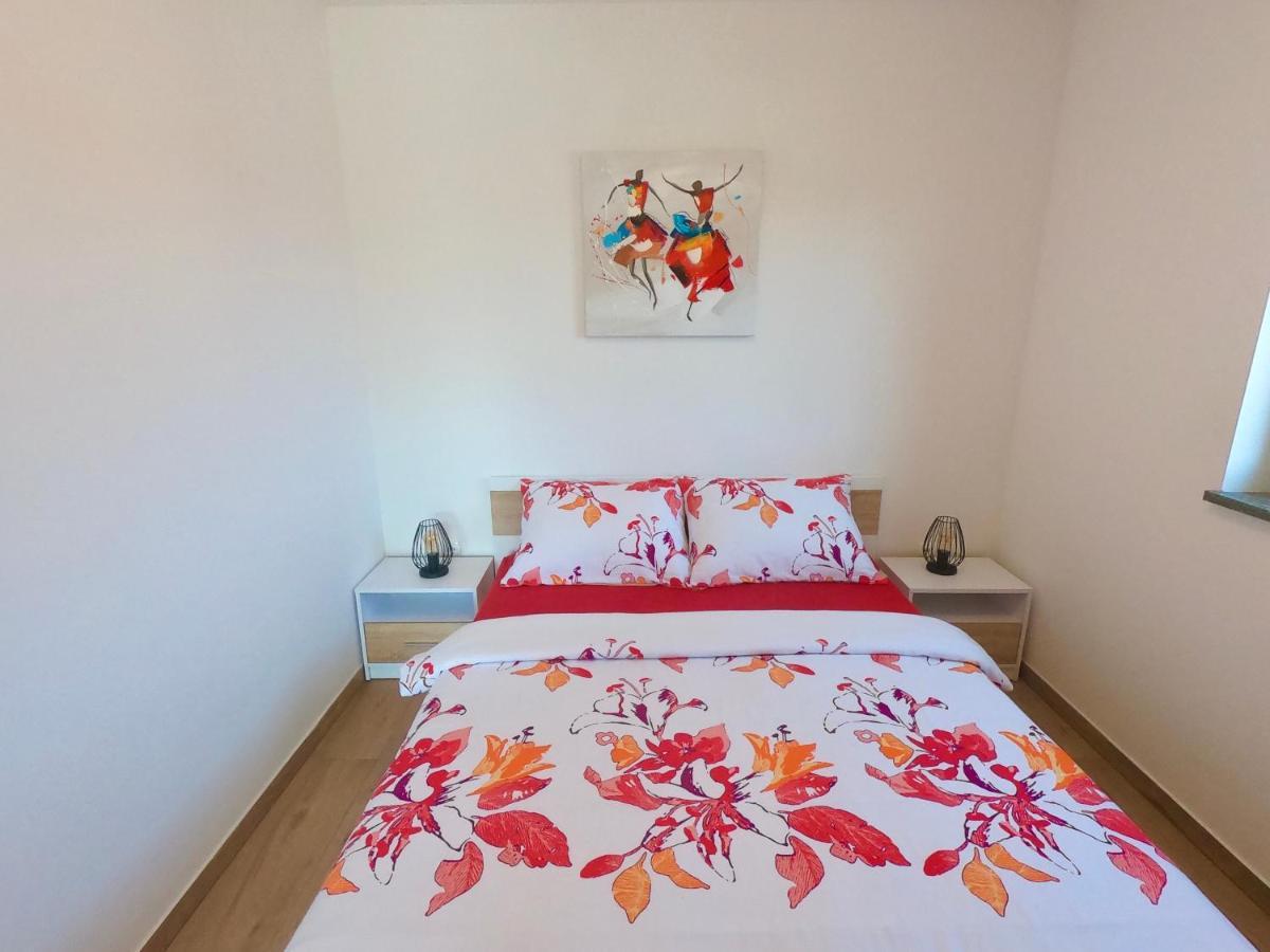 Apartment Libero Vodice Ngoại thất bức ảnh