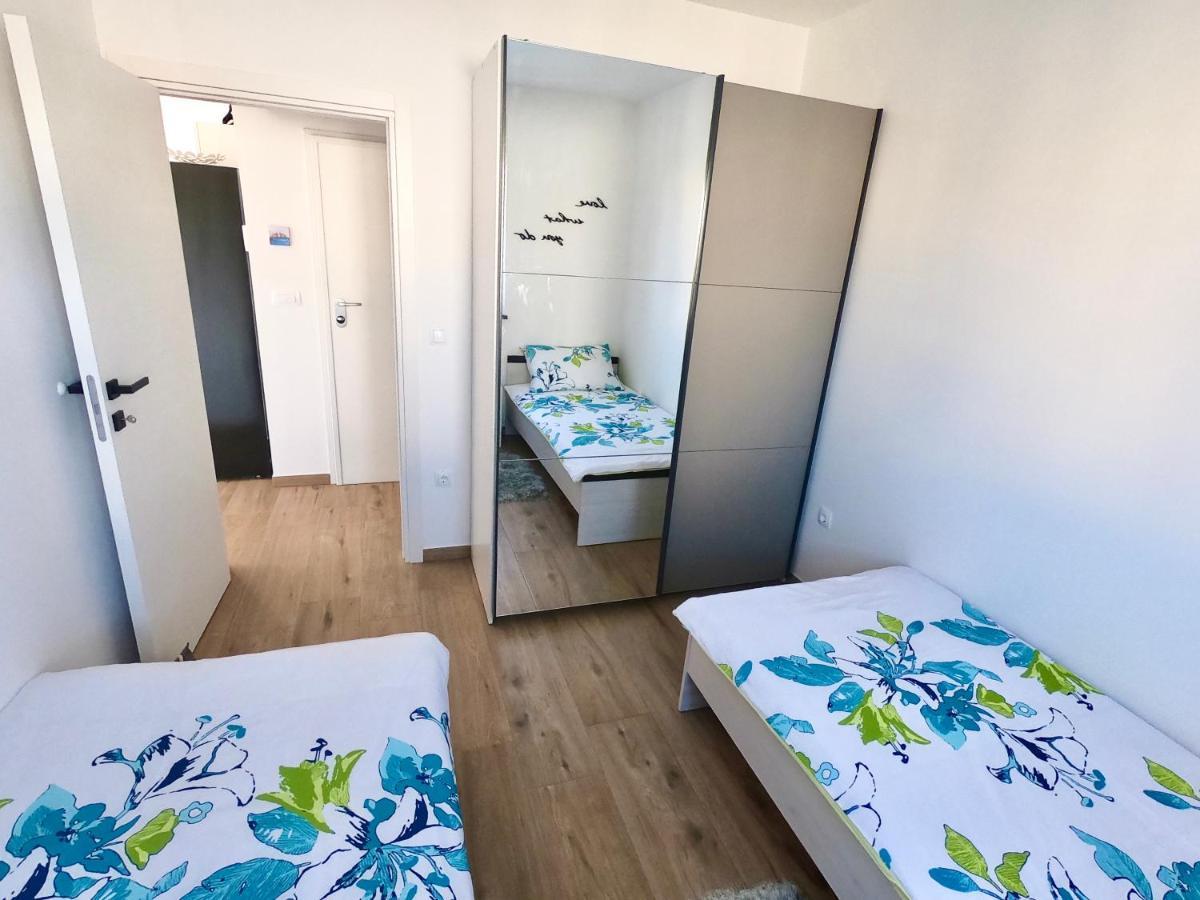 Apartment Libero Vodice Ngoại thất bức ảnh